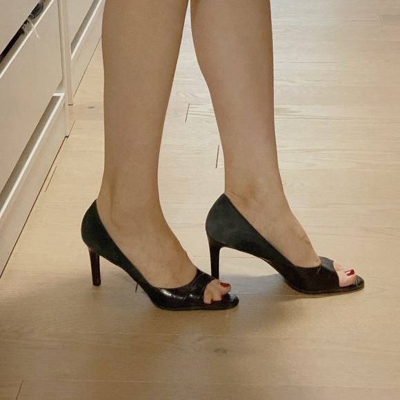 Ralph Lauren Open-toe Pumps - Picture 6 of 6